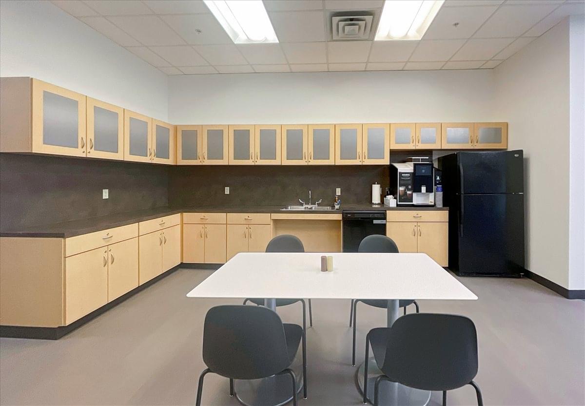 333 East Grand River Avenue, 2nd Floor Office Images