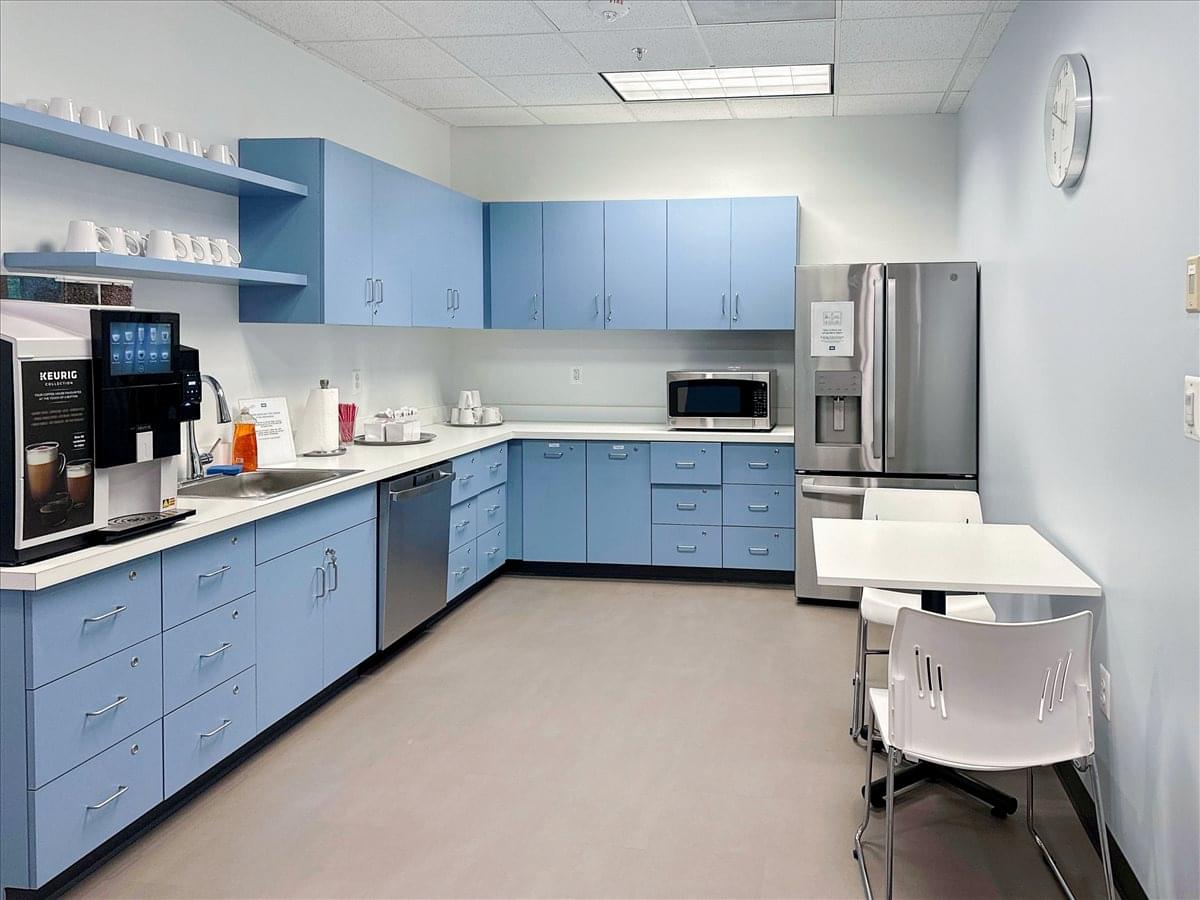 150 Riverside Parkway, 1st Floor Office Images
