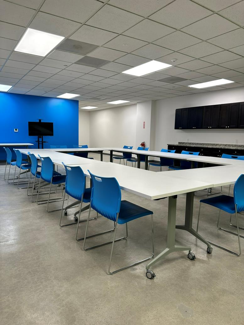 7055 Old Katy Road Office Images
