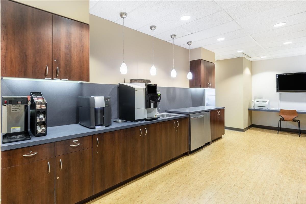 This is a photo of the office space available to rent on 707 Skokie Blvd
