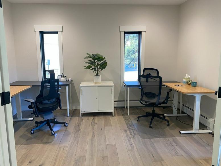 3540 Evergreen Parkway Office Images