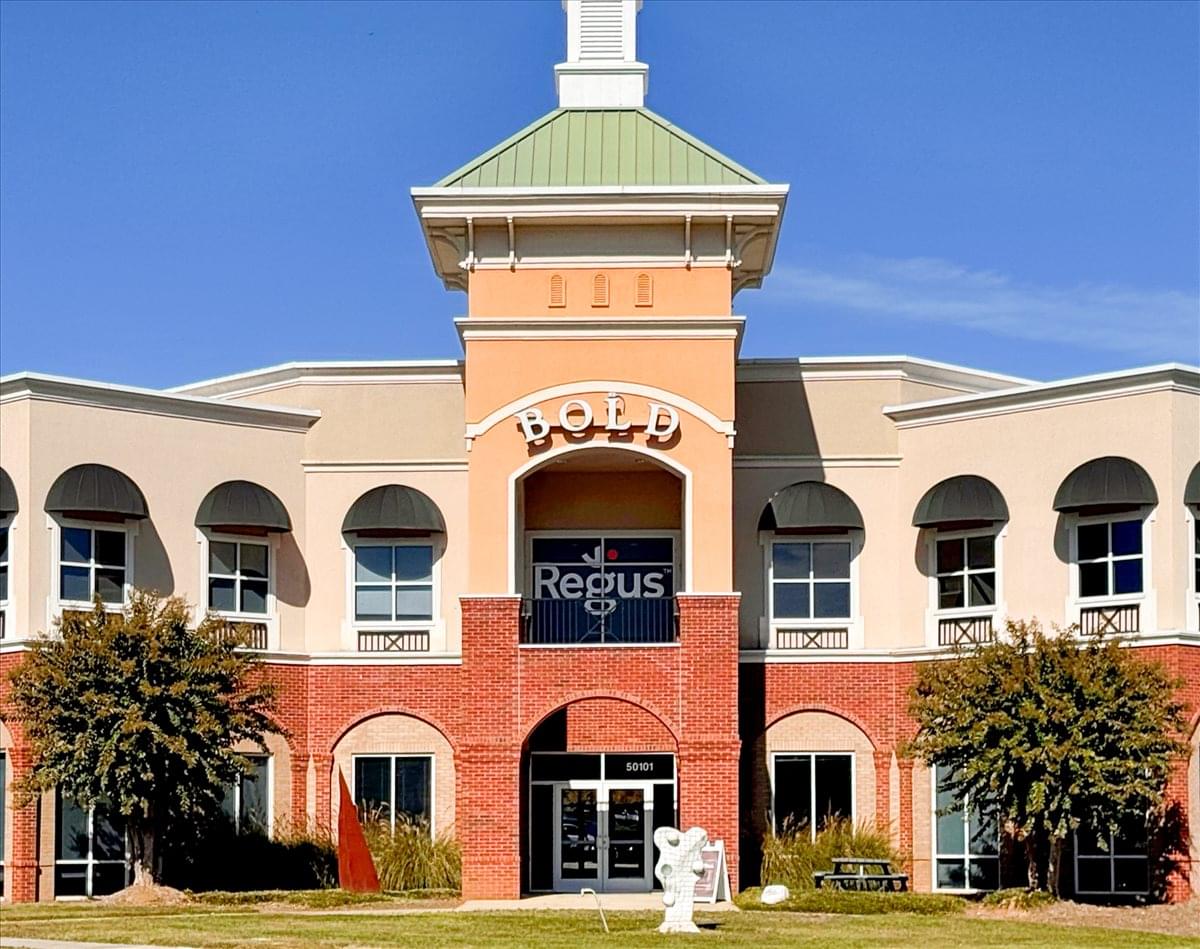 50101 Governors Drive available for companies in Chapel Hill