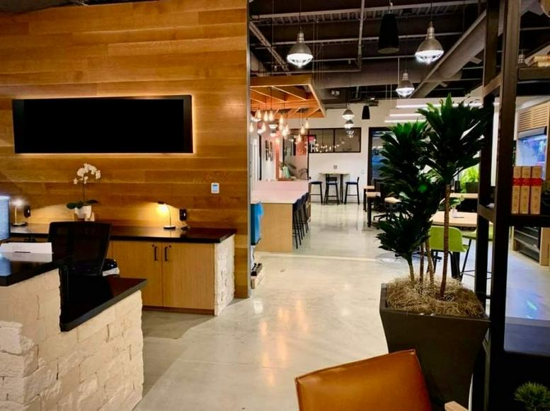13341 West United States Highway 290, Building 2 Office Images