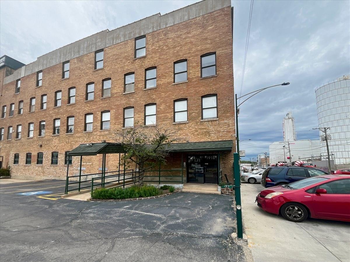 Photo of Office Space on 1918 North Mendell Street, Suite 200 Chicago 