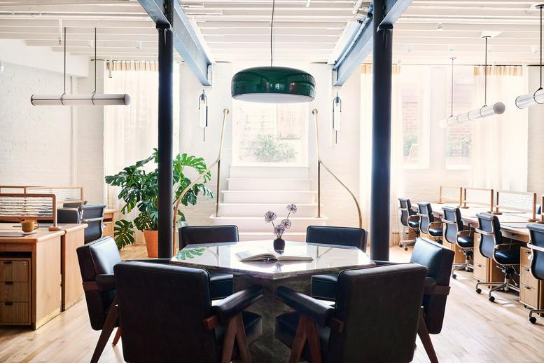 Office for Rent on 134 Charles Street NYC 