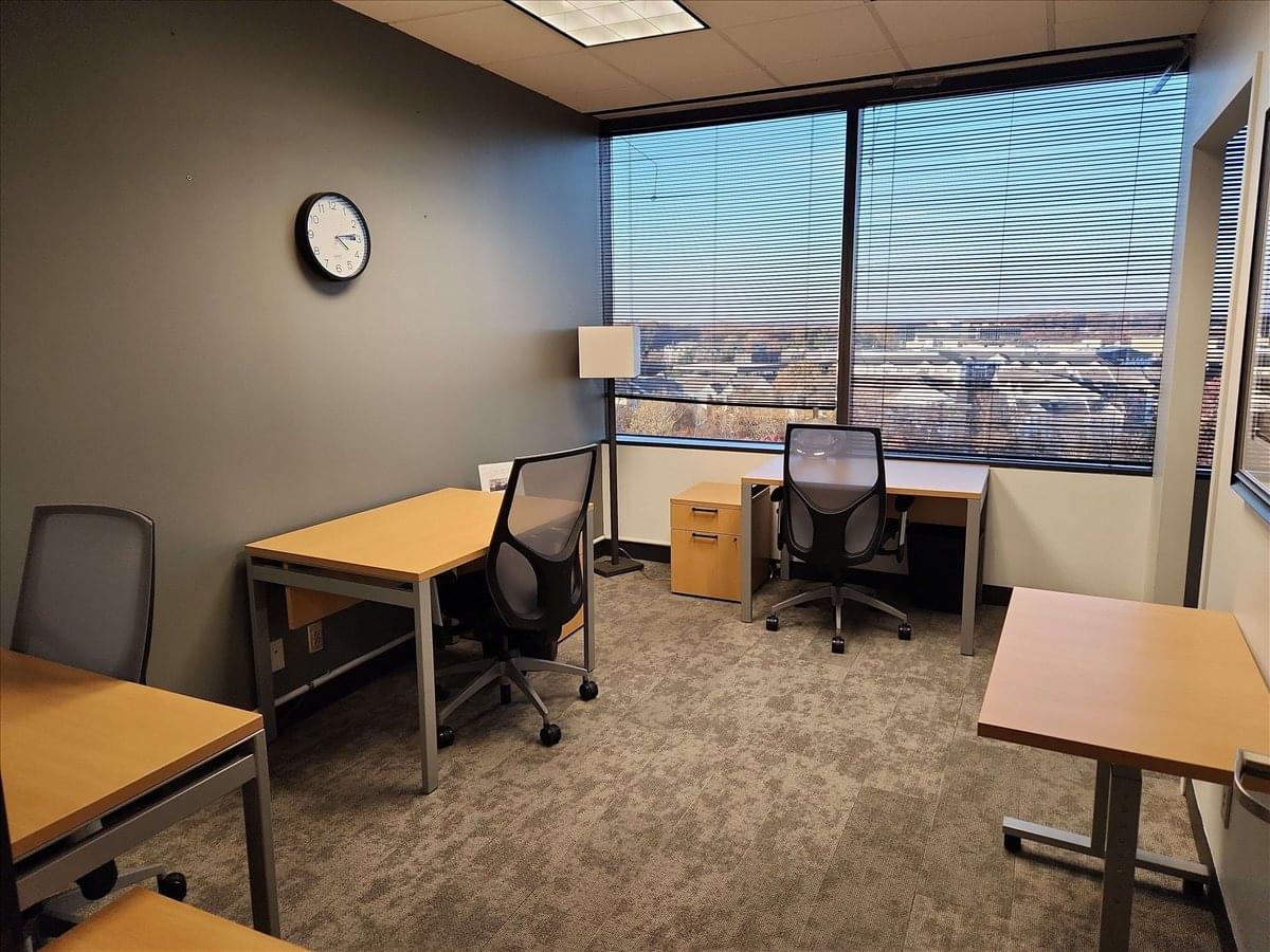 Office for Rent on Fair Oaks Plaza, 11350 Random Hills Rd, Random Hills Fairfax 