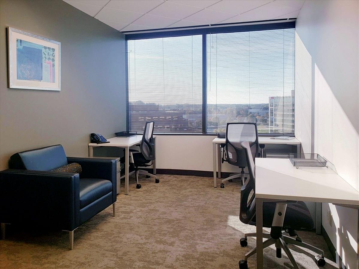 Photo of Office Space on Fair Oaks Plaza, 11350 Random Hills Rd, Random Hills Fairfax 