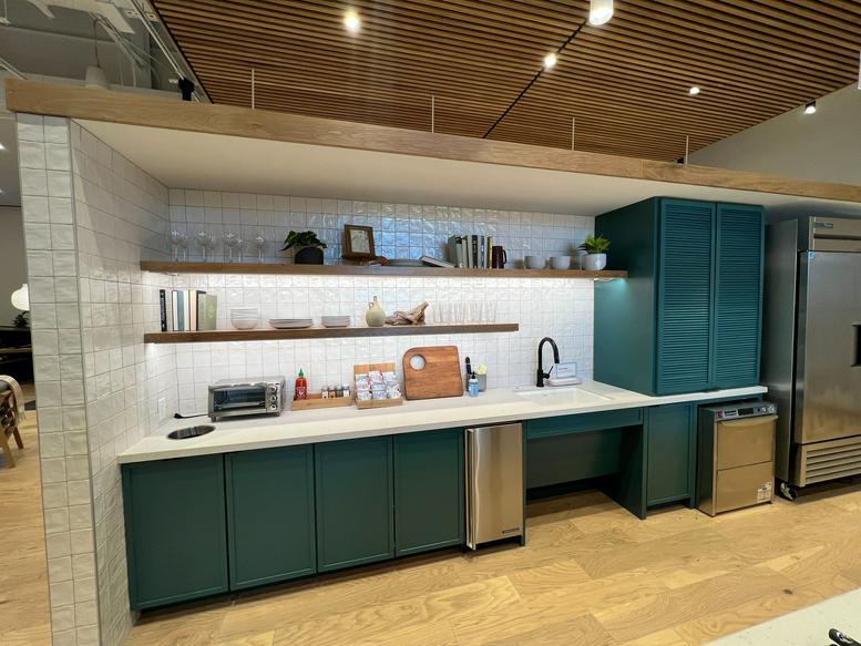 1401 Lake Plaza Drive, Suite 200, City Place Office Images