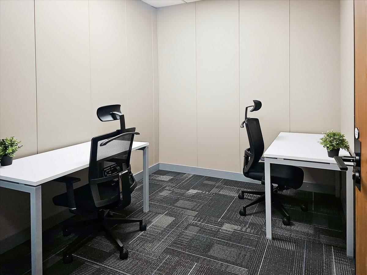 This is a photo of the office space available to rent on 555 Andover Park West