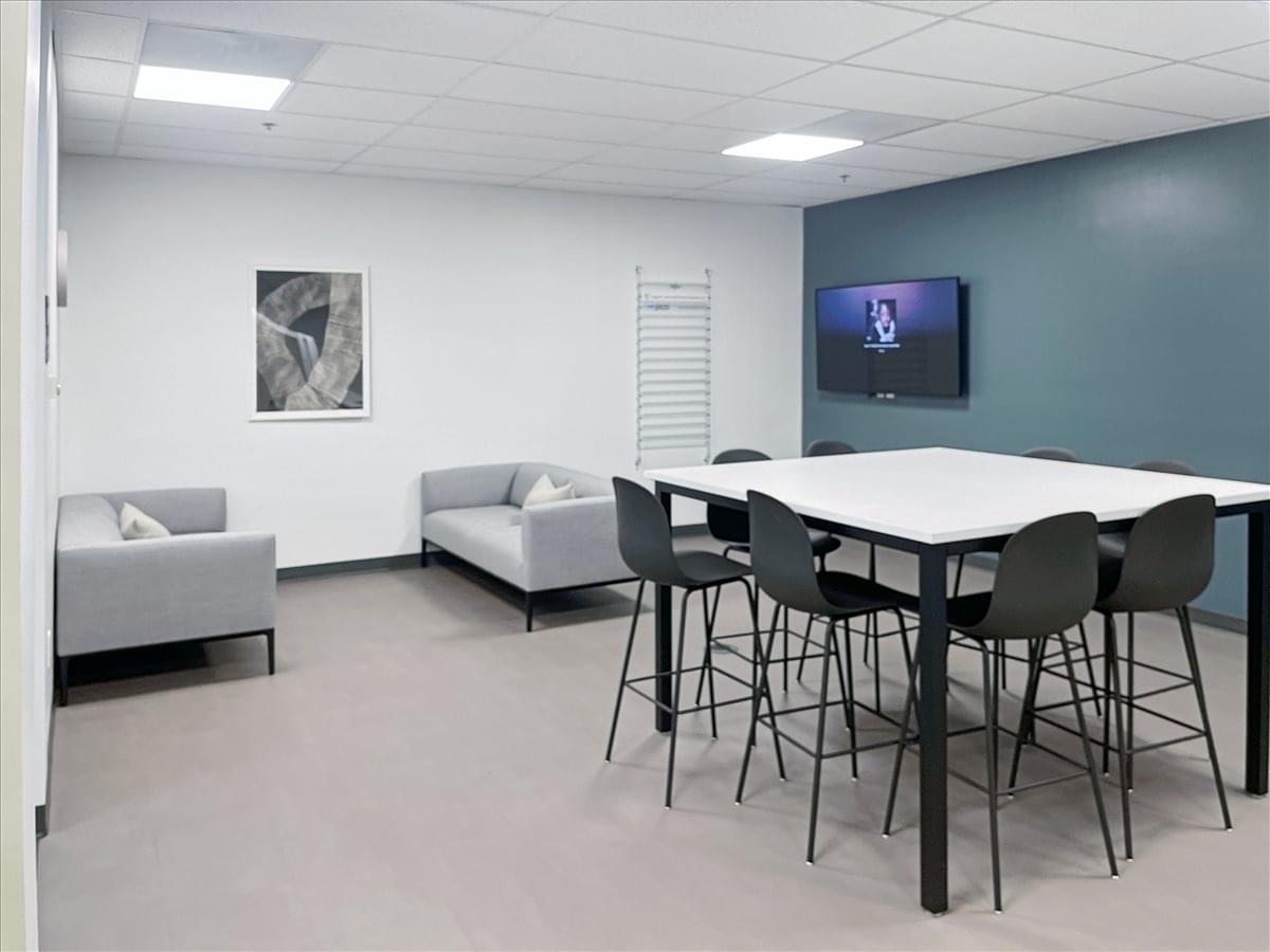 9 Centennial Drive Office Space - Beverly