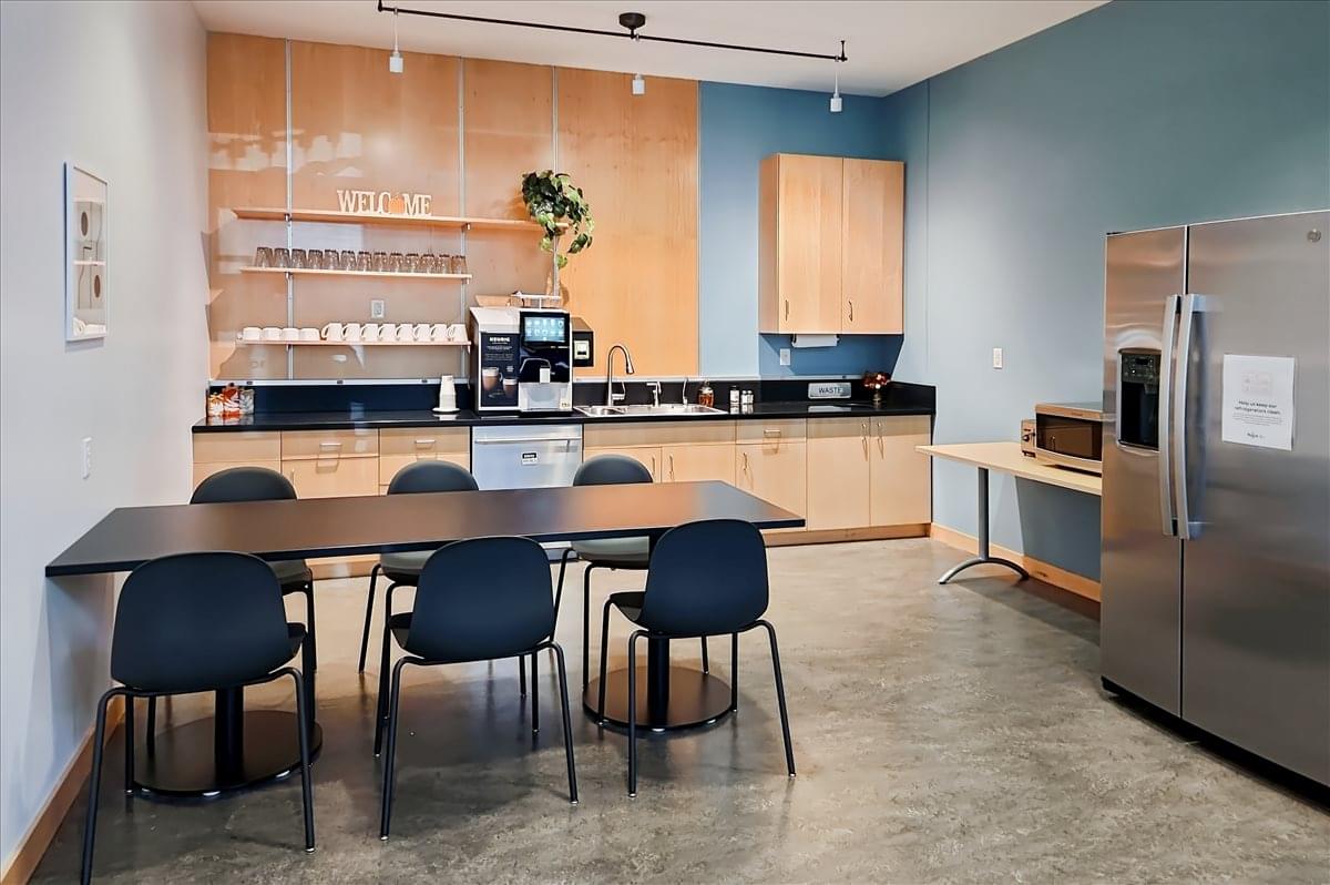 50 Pennwood Place, Suite 200 Office Images