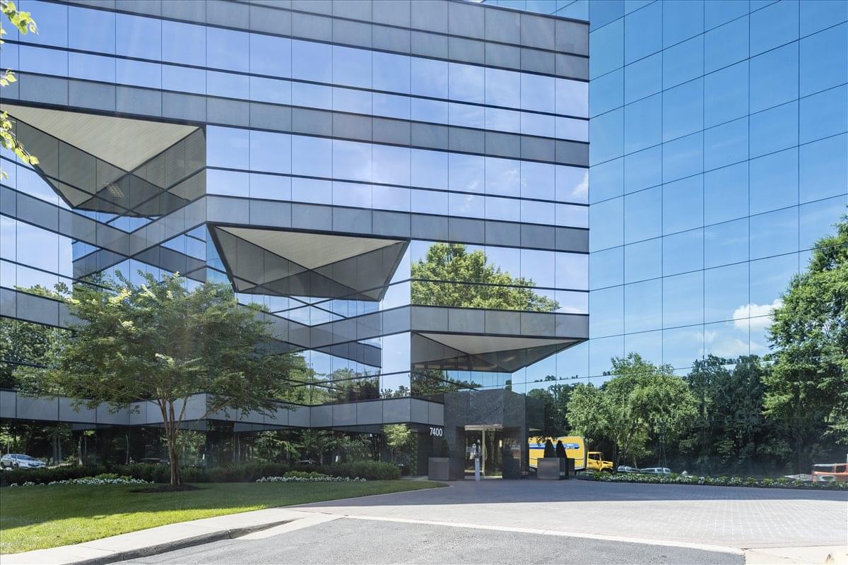 Boulders II available for companies in Richmond