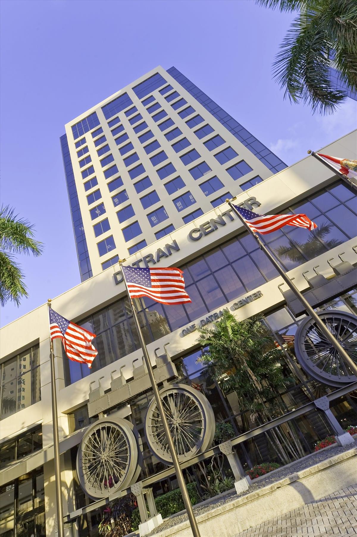 One Datran Center available for companies in Miami