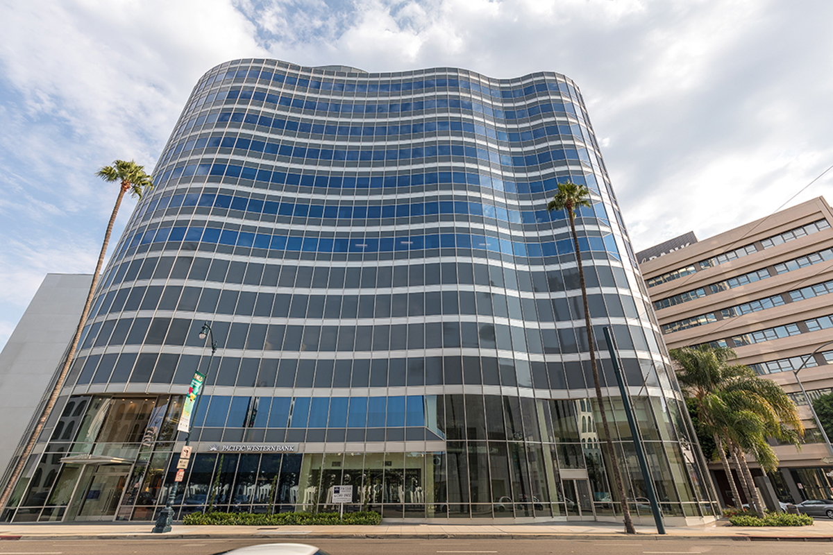 9701 Wilshire Blvd available for companies in Beverly Hills
