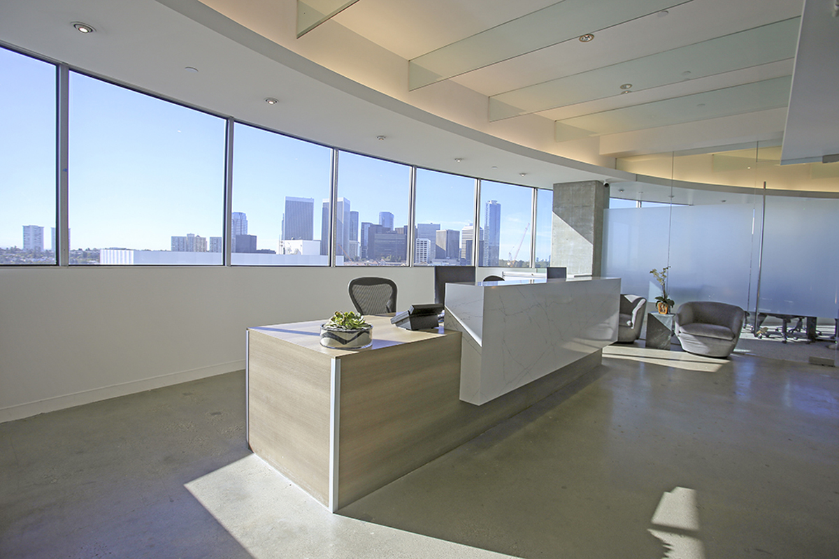 Photo of Office Space on 9701 Wilshire Blvd Beverly Hills