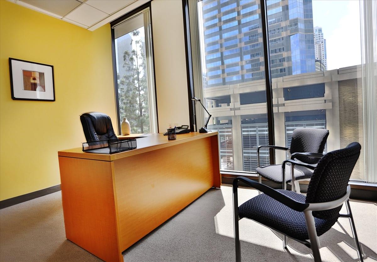 Photo of Office Space on 1901 Avenue of The Stars, Suite 200 Los Angeles