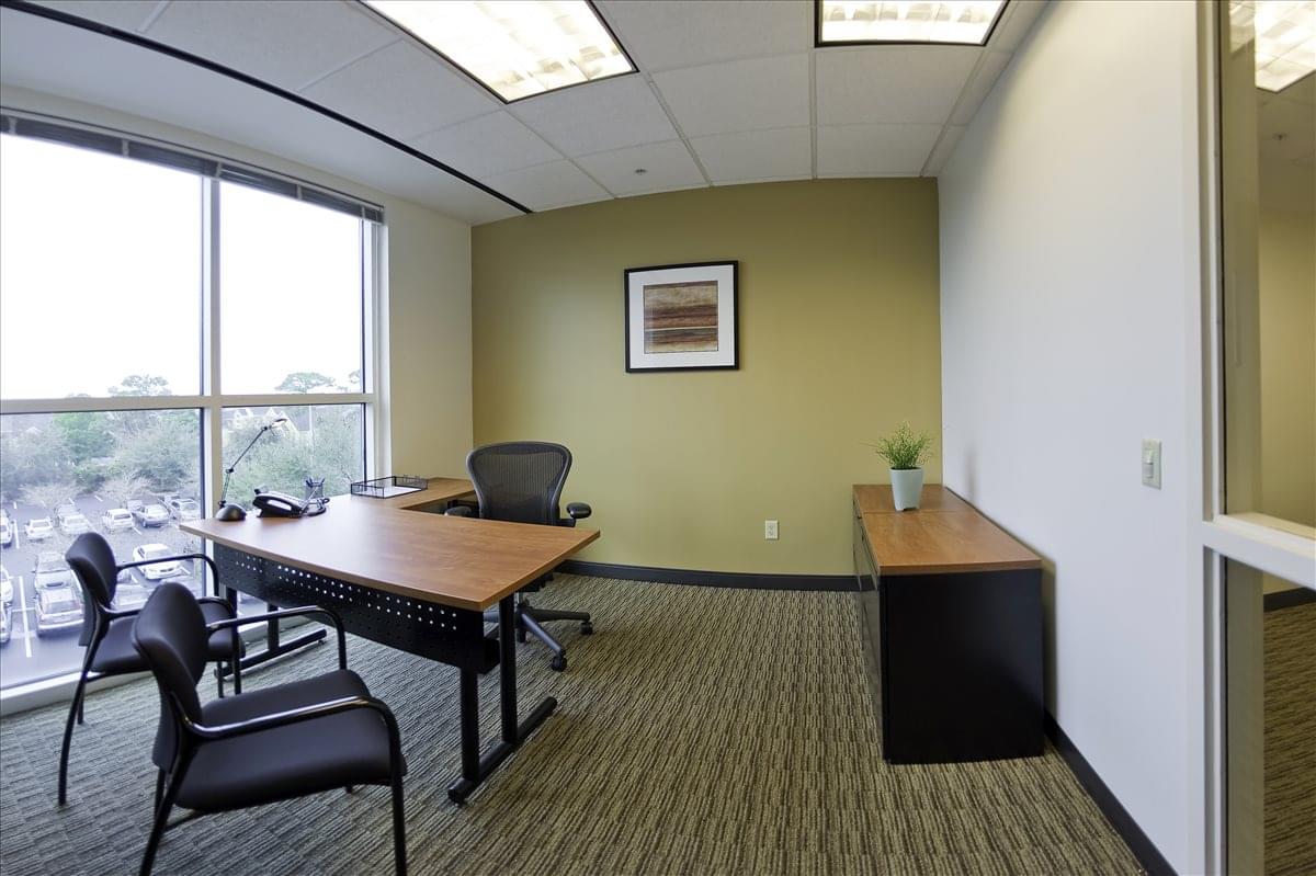 Photo of Office Space on 1800 Pembrook Dr, Maitland Orlando