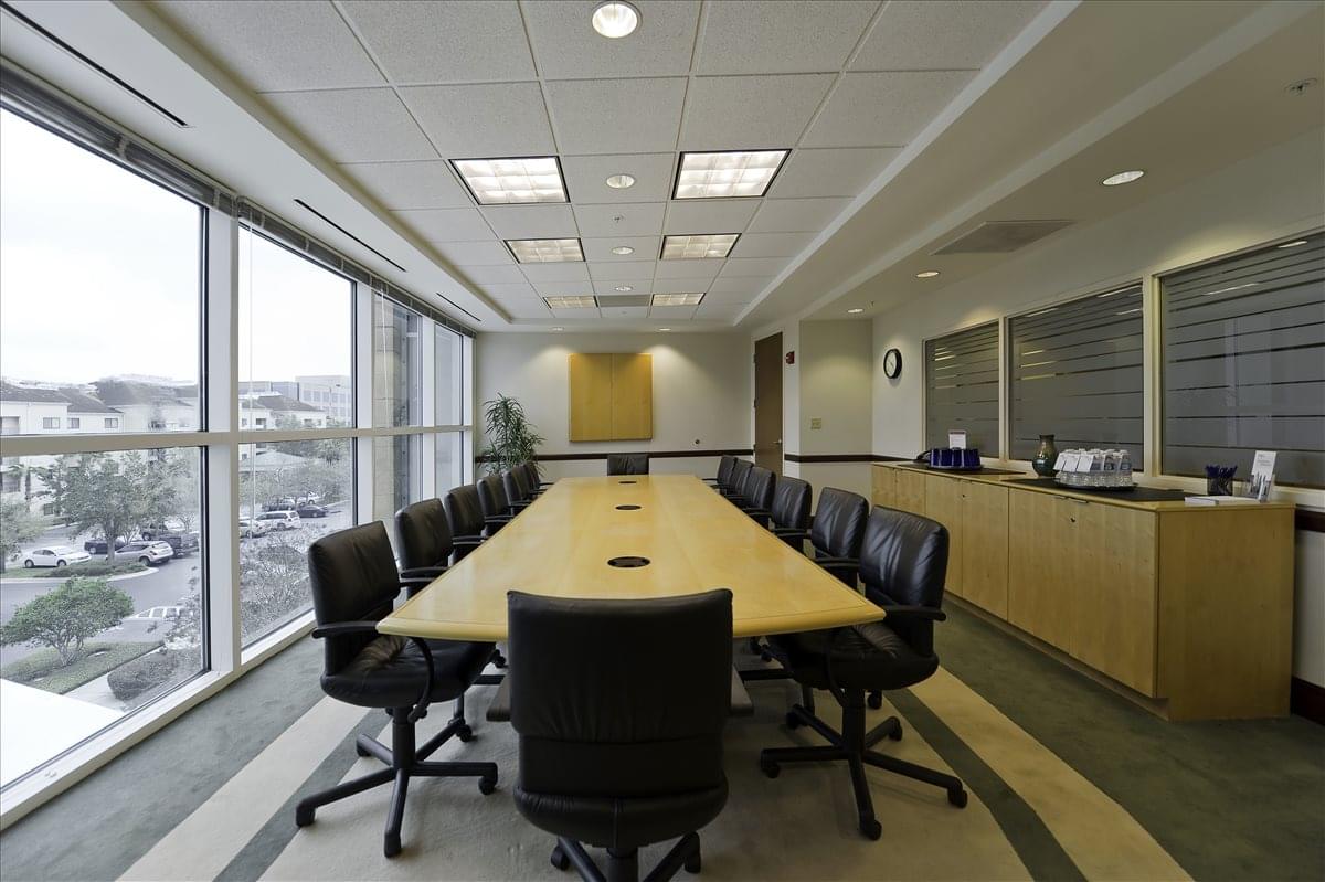 Office for Rent on 1800 Pembrook Dr, Maitland Orlando