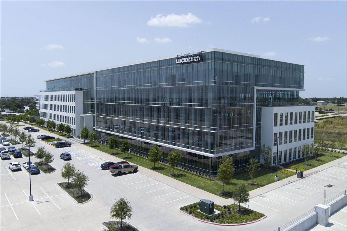 6275 West Plano Parkway available for companies in Plano