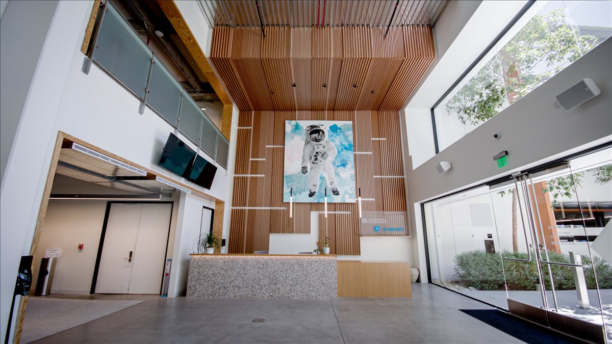 840 Apollo St Office Space - El Segundo