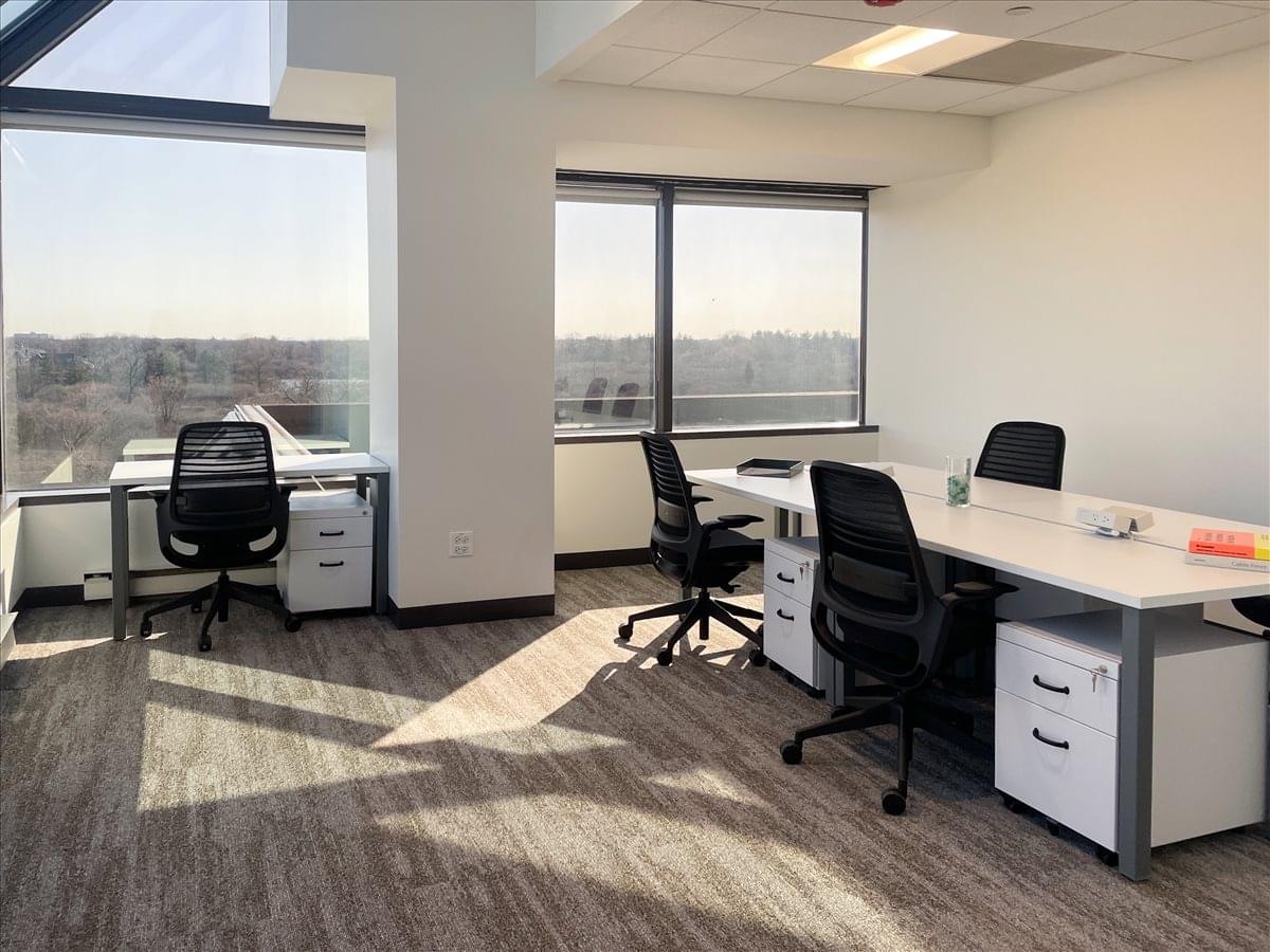 999 Oakmont Plaza Dr, 5th Floor Office Space - Chicago