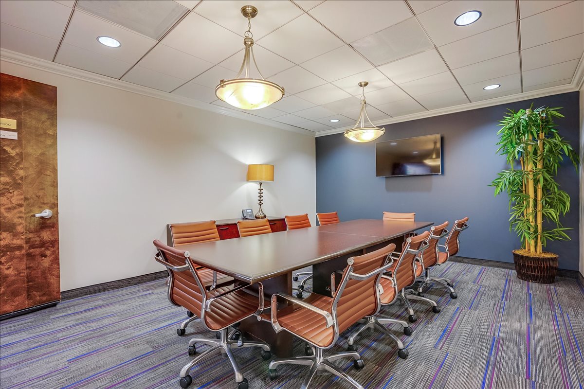 16133 Ventura Blvd Office Space - Encino