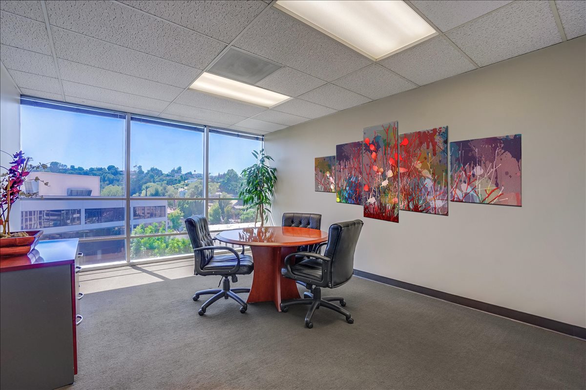 16133 Ventura Blvd Office Space - Encino