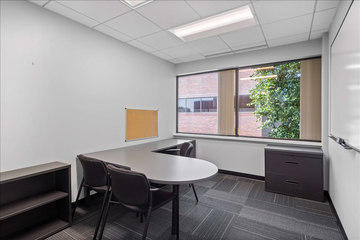 10 Burlington Mall Road, Suite 301 Office for Rent in Burlington