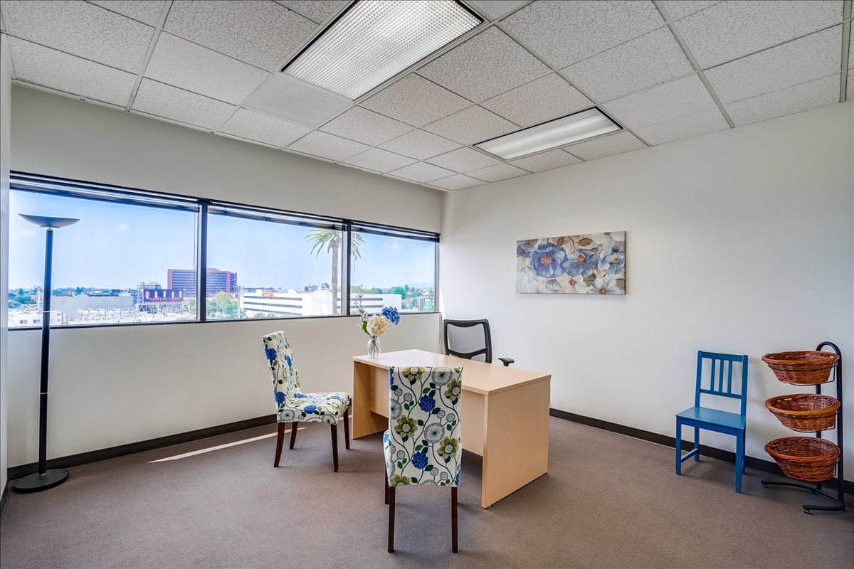 Olympic Plaza, 11500 Olympic Blvd Office Space - Los Angeles