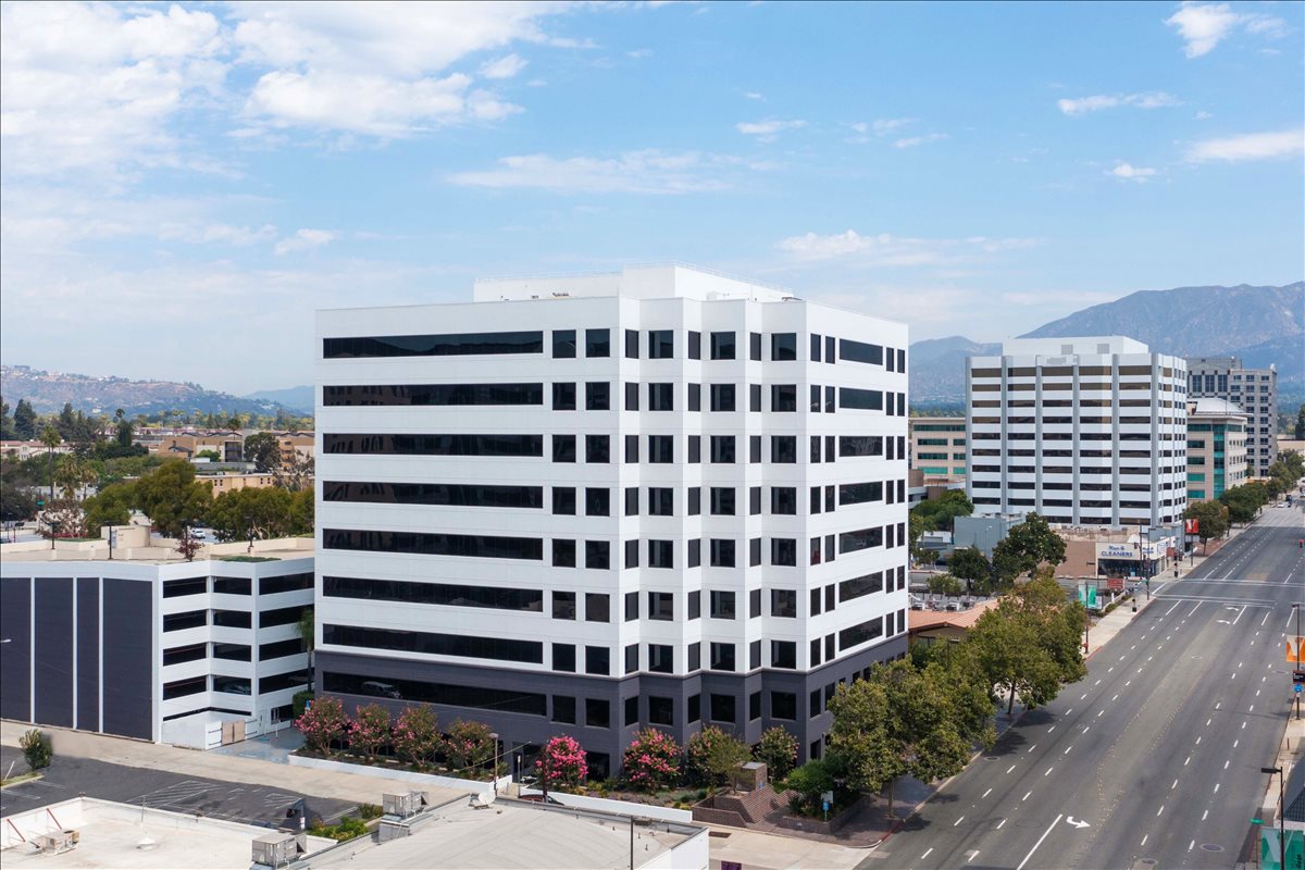 35 North Lake Avenue, Suite 710 Office Space - Pasadena