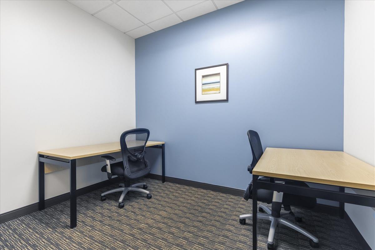 Picture of Brookhollow III, 2950 N Loop W Office Space available in Houston