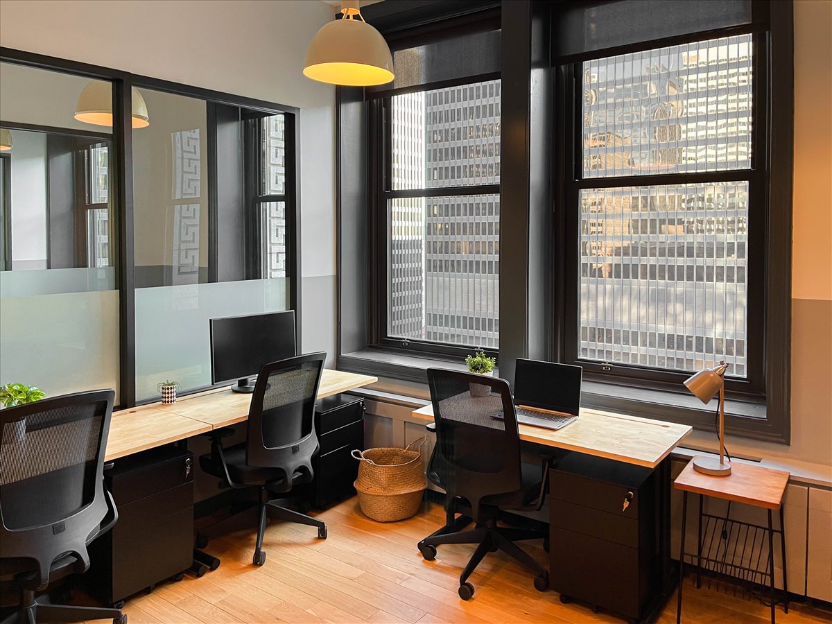 125 South Clark Street, The National Office for Rent in Chicago