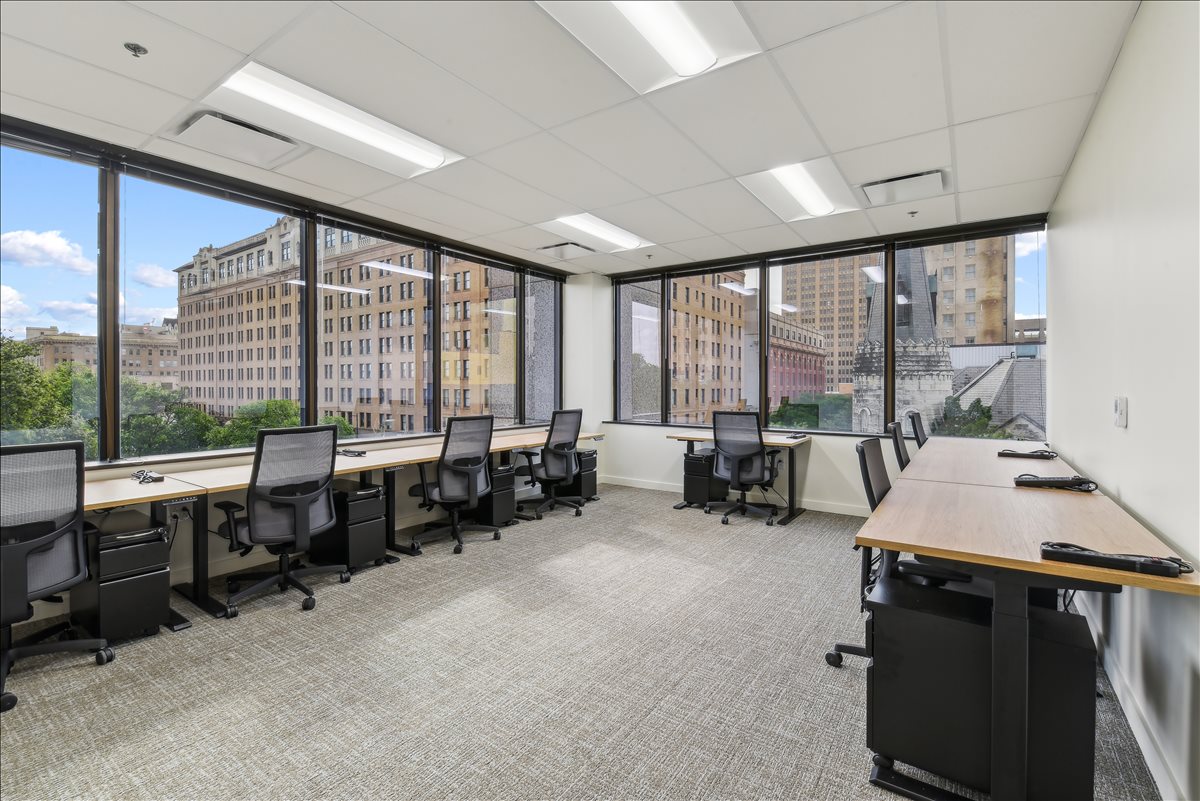 711 Navarro St, Suite 300, Travis Park Plaza Office Space - San Antonio