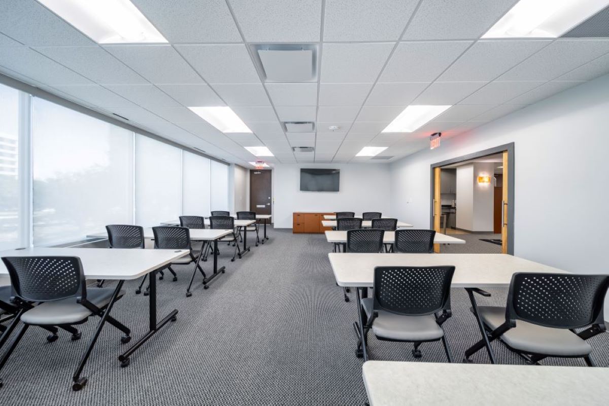Photo of Office Space on 4201-4225 Wingren Drive Irving