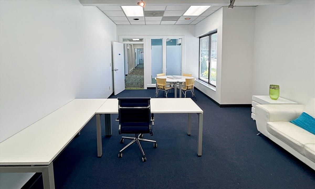 Photo of Office Space on 516 W Friendly Ave, 1st Floor Greensboro