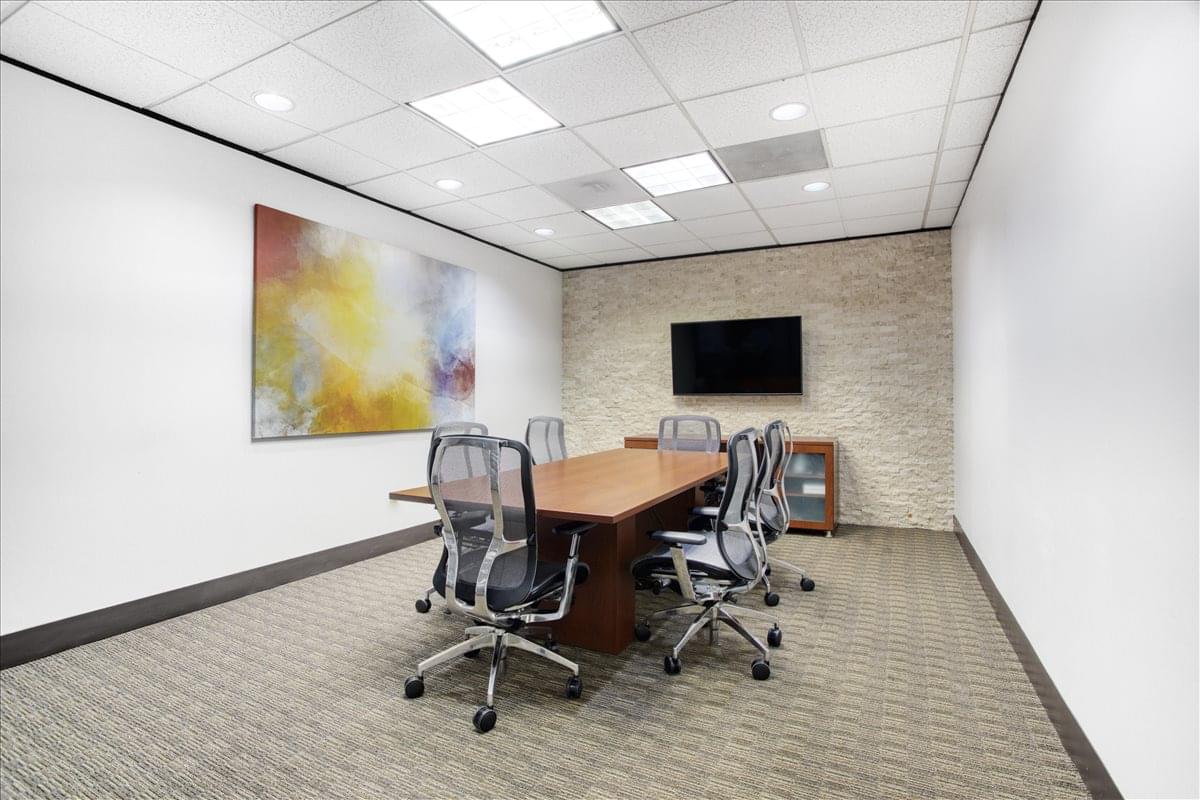 Madison Building, 15851 N Dallas Pkwy Office Space - Addison