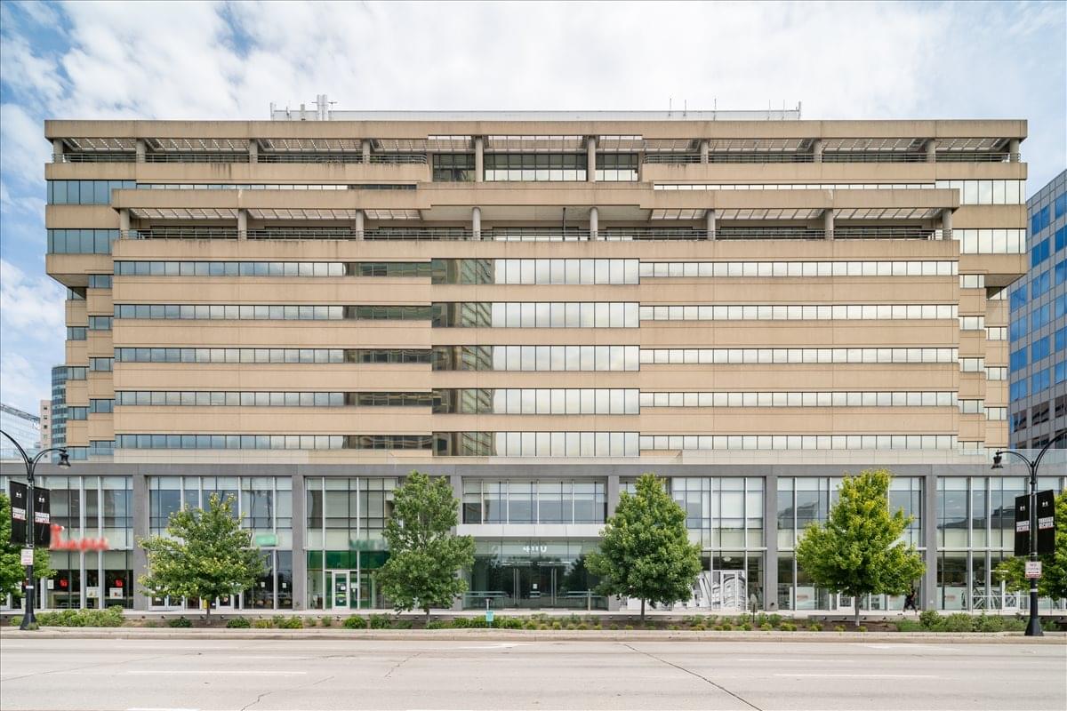 Photo of Office Space on Inner Harbour Center, 400 E Pratt St, Downtown Baltimore