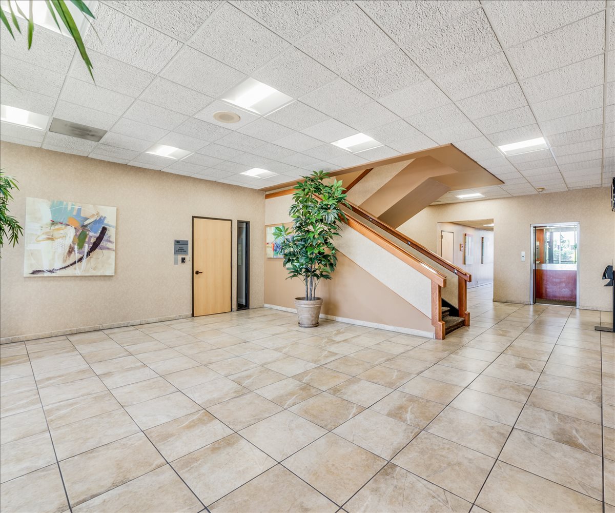 Photo of Office Space on 4242 E Piedras Dr San Antonio