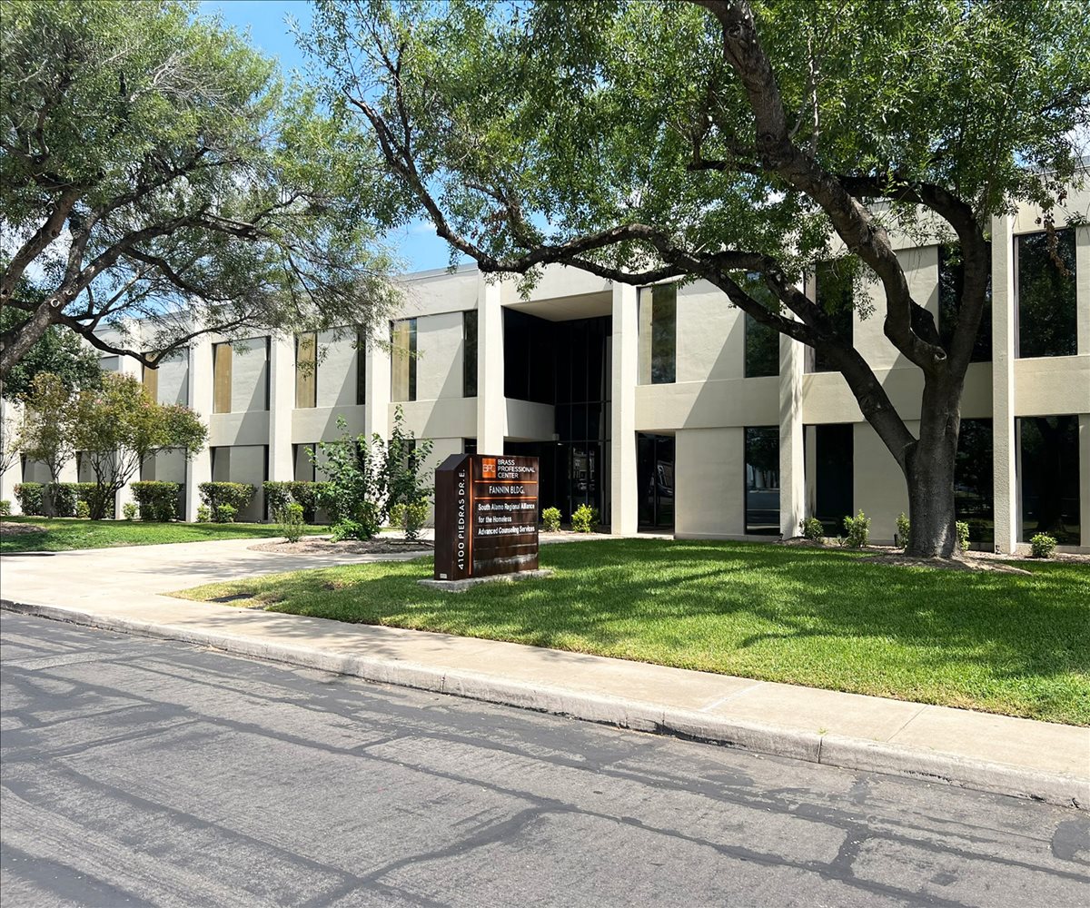 Photo of Office Space on 4100 East Piedras Drive San Antonio