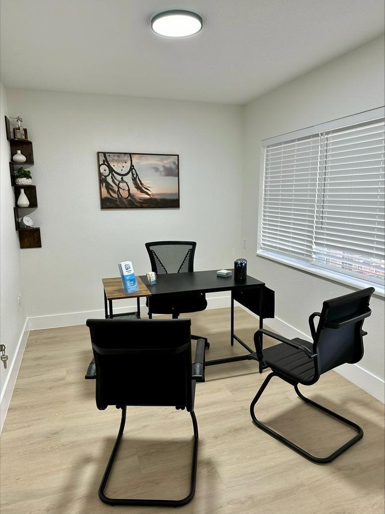 2555 N Pine Ave, Ocala, FL 34475 Office Space - Ocala