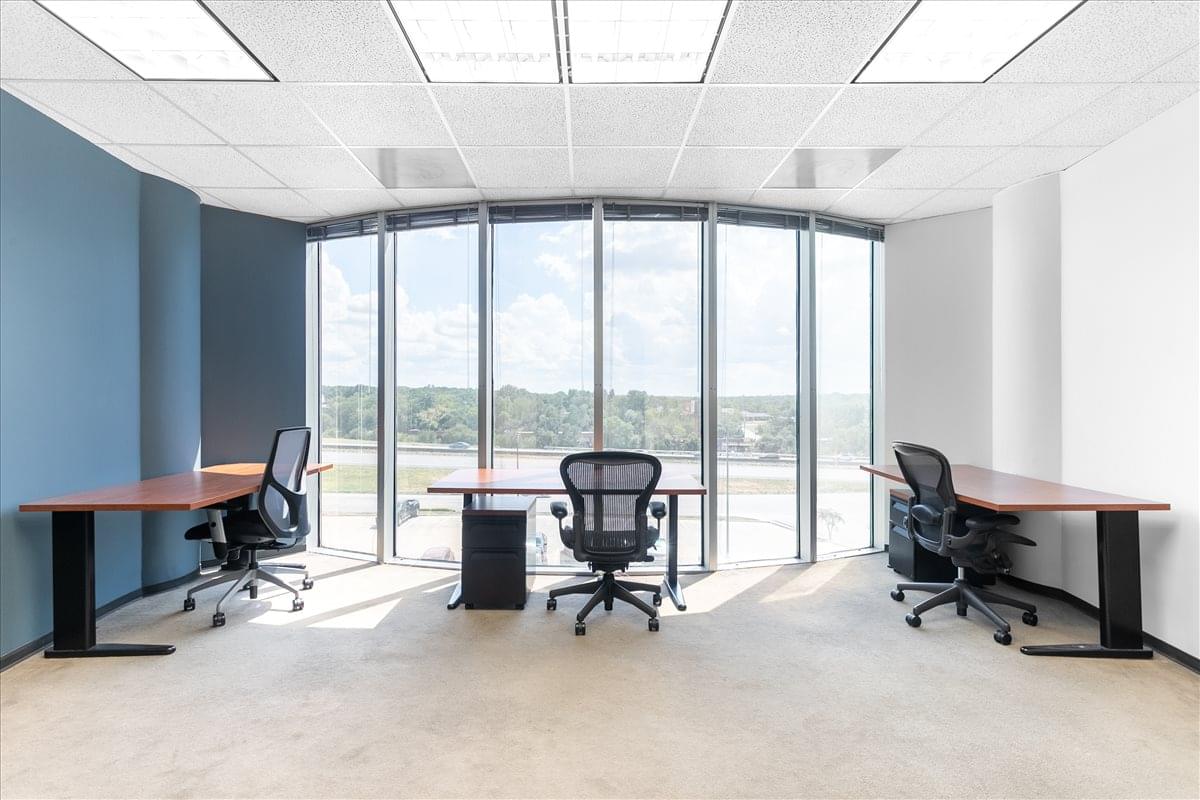 Photo of Office Space on Western Insurance Building, 5601 Bridge St, Woodhaven Fort Worth