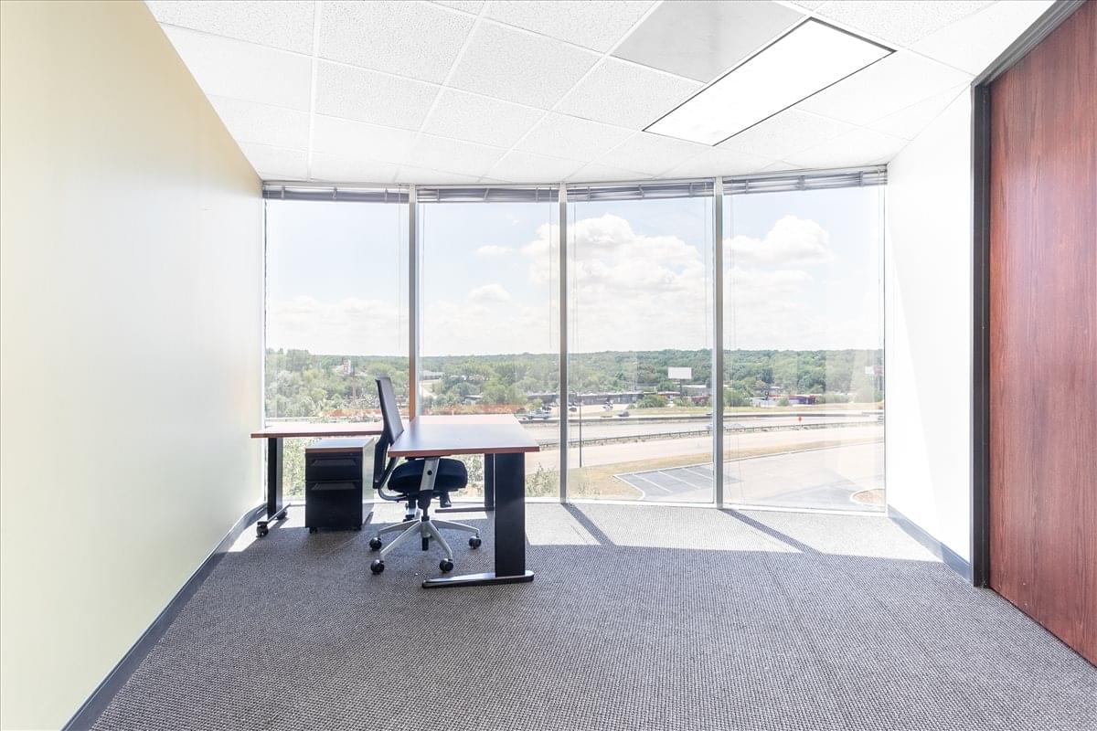 Western Insurance Building, 5601 Bridge St, Woodhaven Office for Rent in Fort Worth