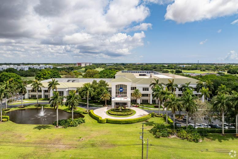 Photo of Office Space on 1501 Yamato Road,Floor 2 Boca Raton