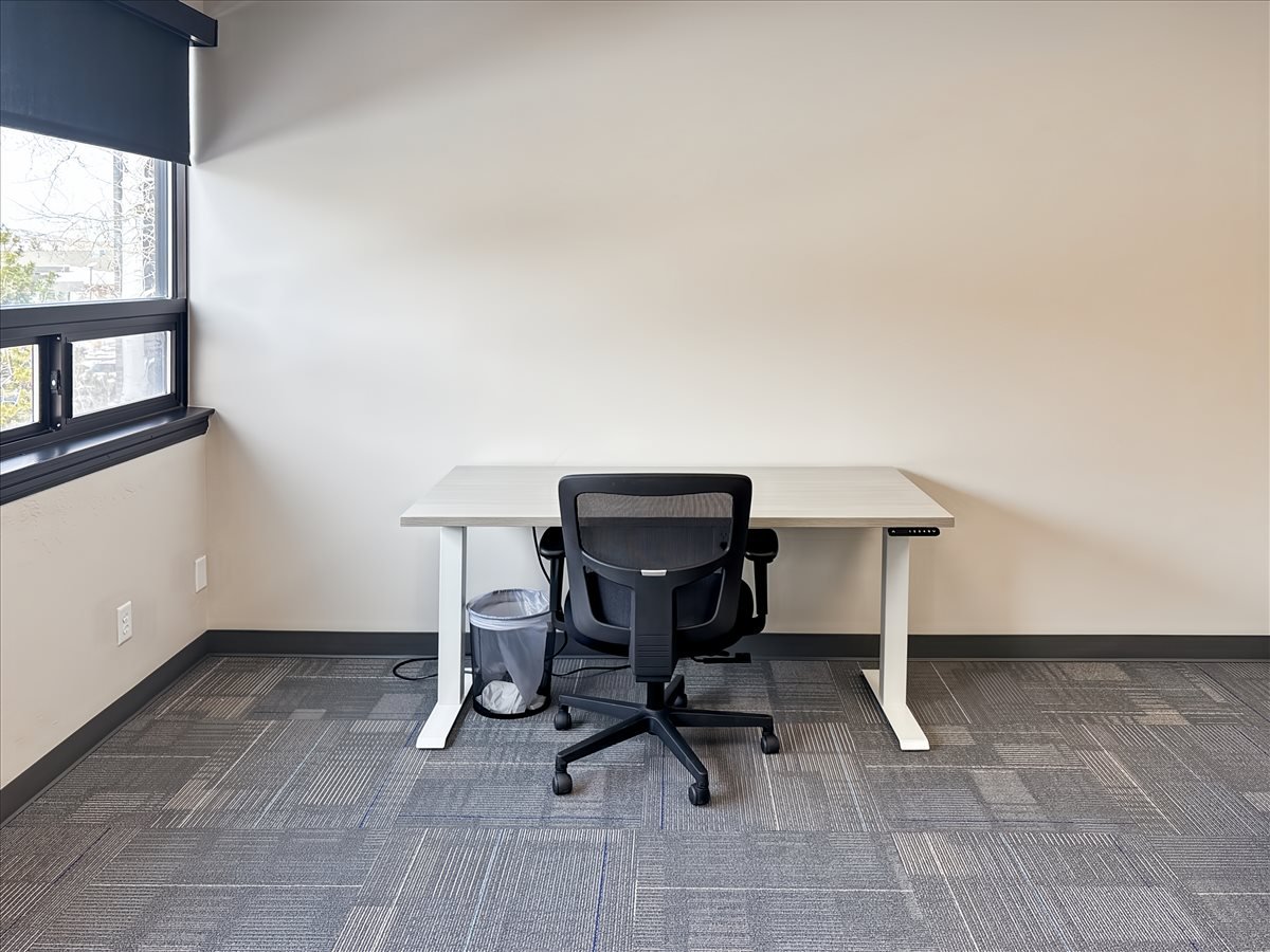 This is a photo of the office space available to rent on 1743 South Sidewinder Drive, 1st Floor
