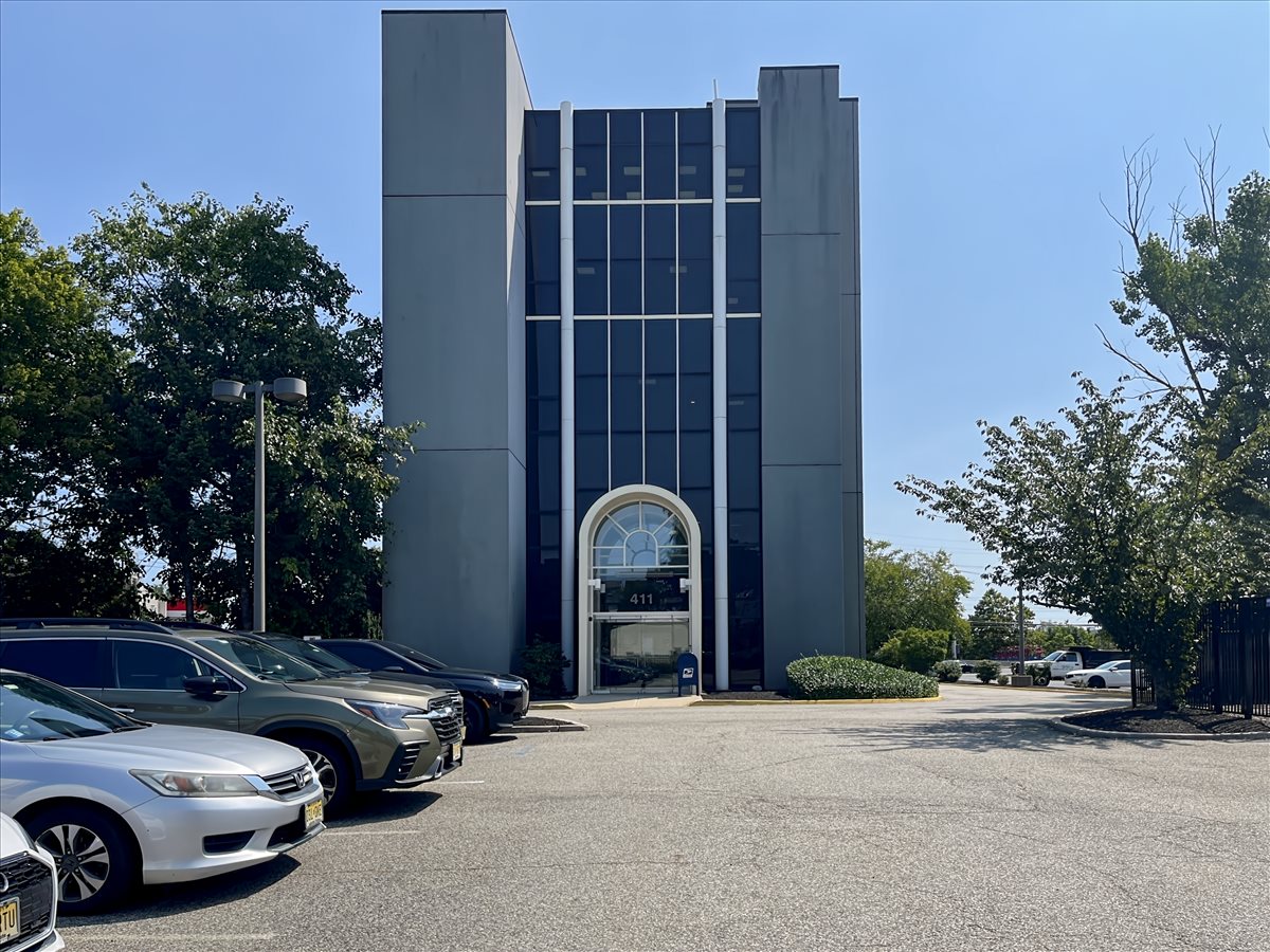 411 State Route 17, Suite 500 Office Space - Hackensack