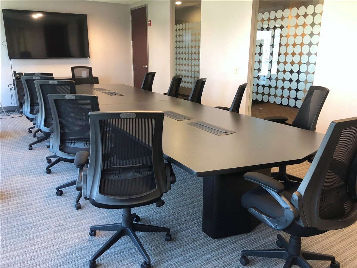 This is a photo of the office space available to rent on 3355 Lenox Rd, Buckhead