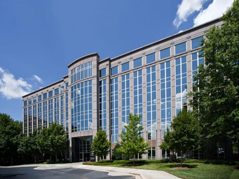 Building 400 available for companies in Duluth