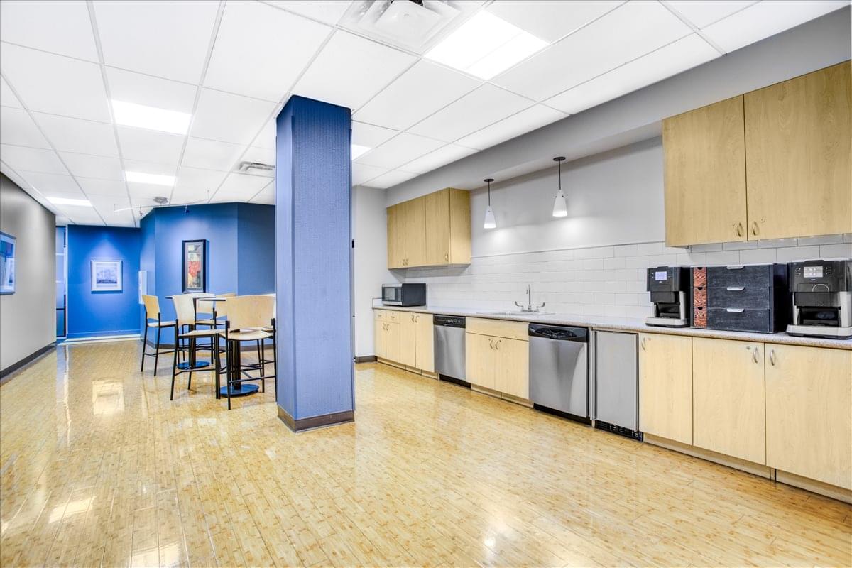 This is a photo of the office space available to rent on 100 Chesterfield Business Pkwy