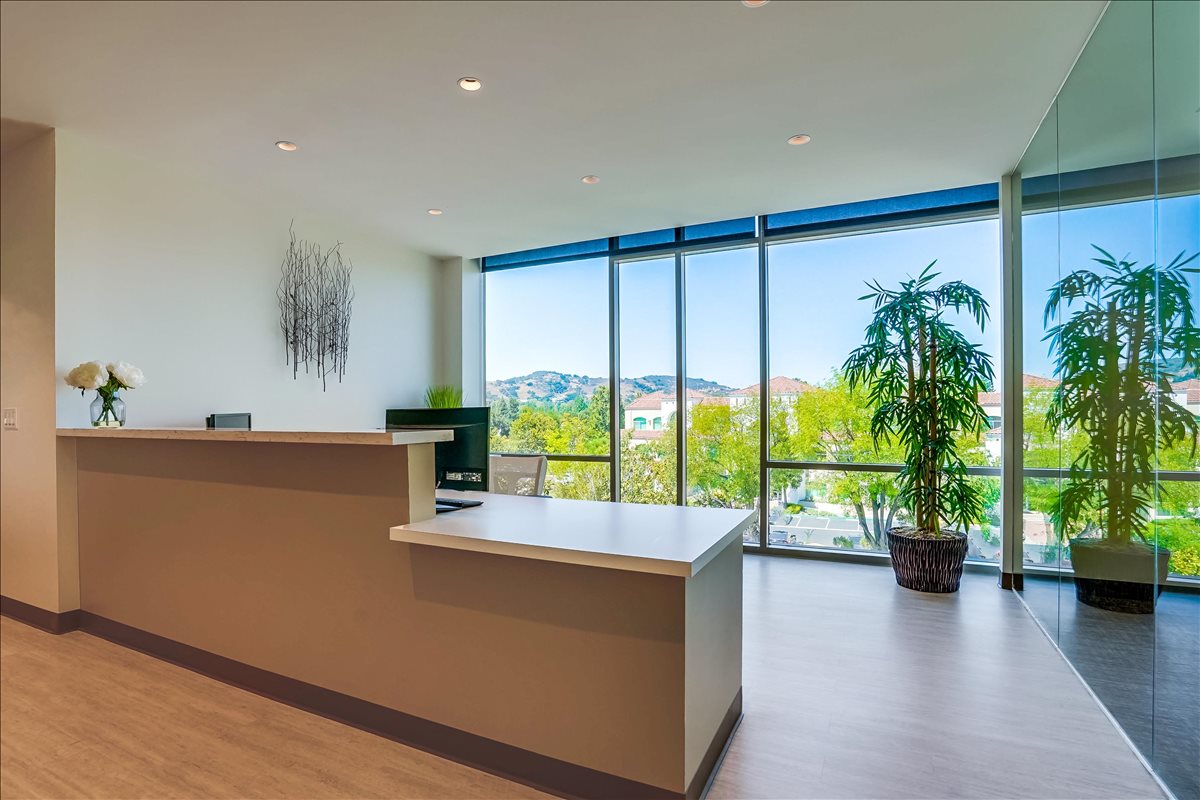 Photo of Office Space on Westlake Corporate Plaza, 2625 Townsgate Rd Westlake Village