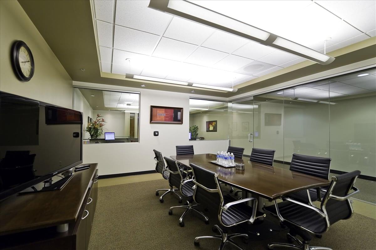 Picture of Cal Twin Towers, 4900 California Ave, Tower B-210 Office Space available in Bakersfield